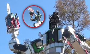 Robot z piłą łańcuchową. To nie japoński film grozy