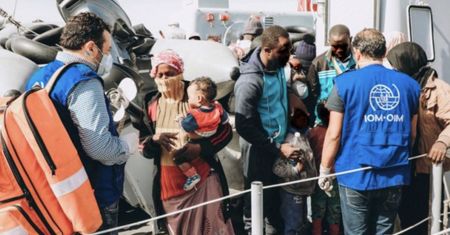 Statki poszły na dno. Na pokładach migranci podróżujący do Europy