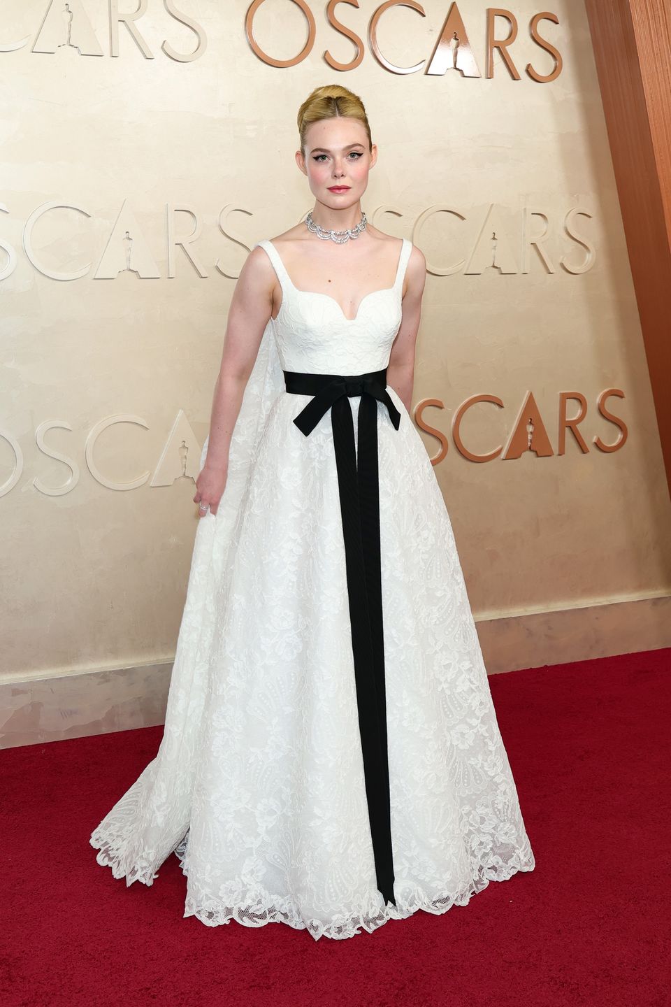 Elle Fanning w sukni Givenchy