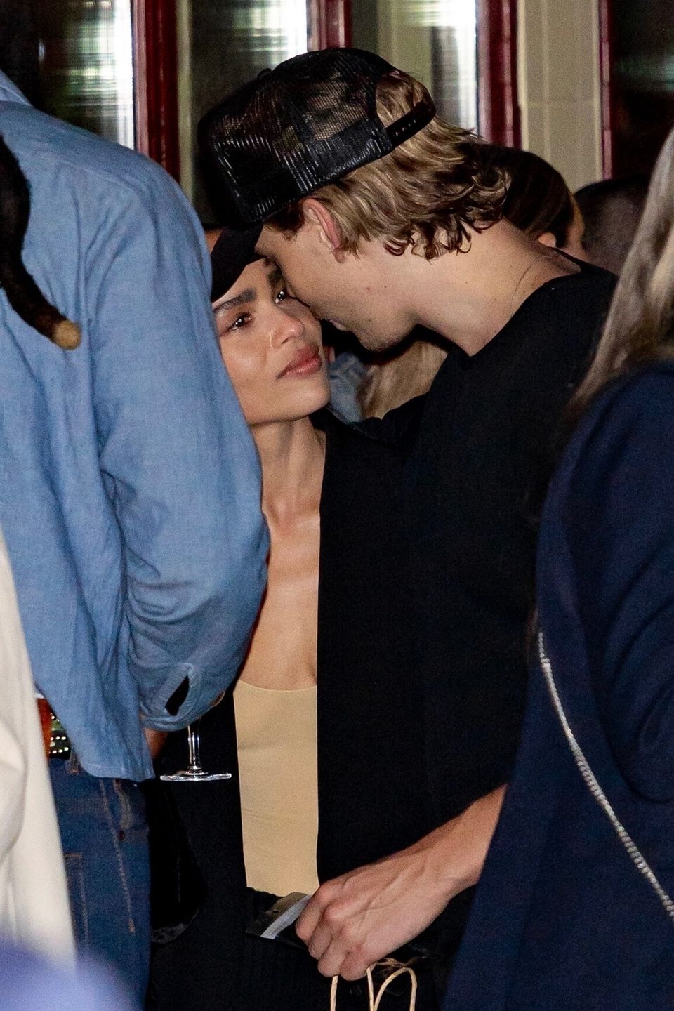 Zoë Kravitz i Austin Butler spotted  już poza planem