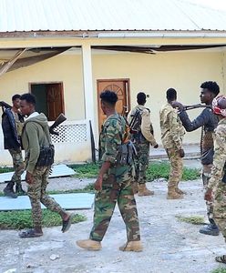 Siedmiu islamistów zabitych w Somalii. Trwa walka z Asz Szabab