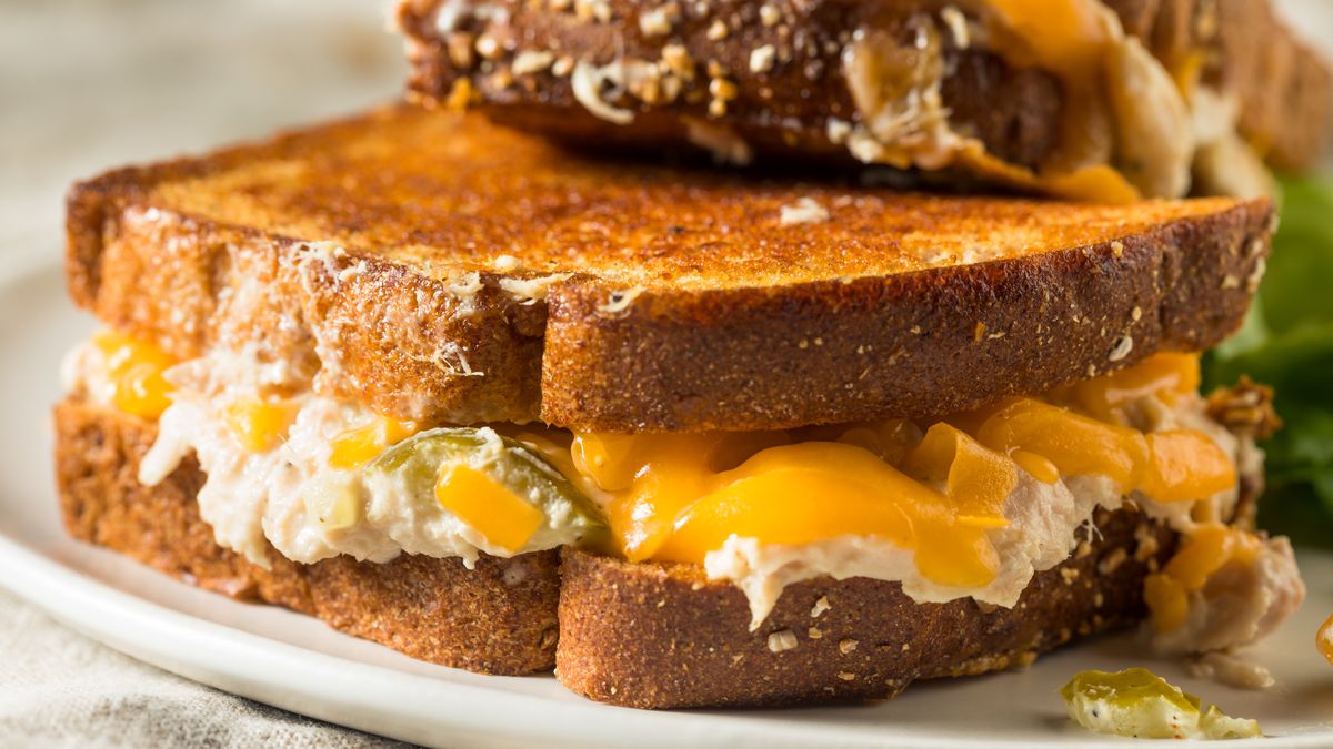 Domowe tuna melt