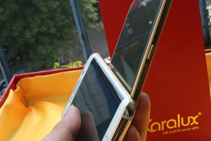 Możesz już kupić Galaxy S6 i S6 edge w obudowach z 24-karatowego złota 19