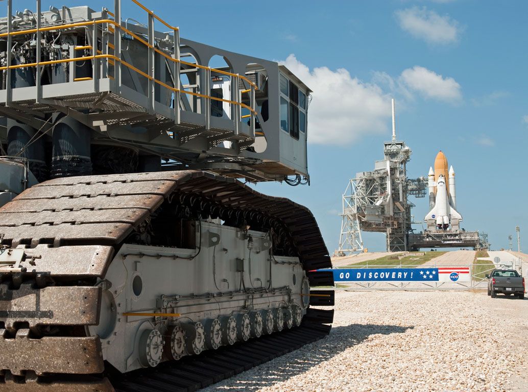 NASA Crawler-Transporter z bardzo bliska 2