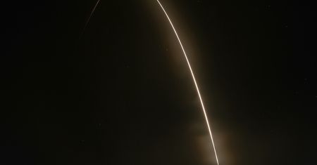 Starlinki nad Polską. W niedzielę zobaczymy kosmiczny pociąg