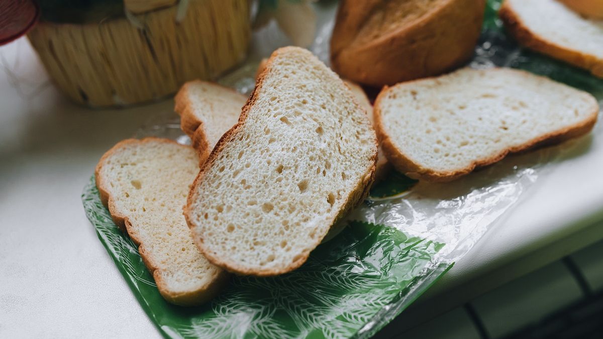 Sposoby na świeży chleb.