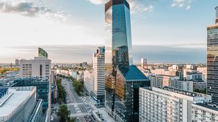 Pogoda w Warszawie. Prognoza na wtorek 28 października. Duże zachmurzenie i przelotny deszcz