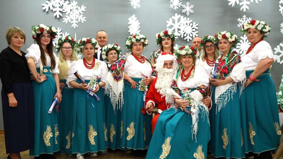 Mikołajkowo - świąteczne spotkanie Kół Gospodyń Wiejskich w Domu Kultury Gminy Gorzkowice