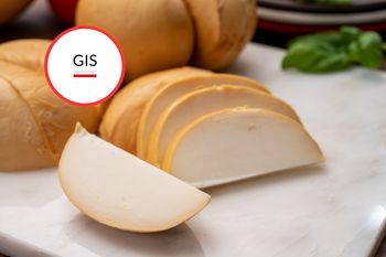 Pilny komunikat GIS. W ośmiu rodzajach sera wykryto groźną bakterię