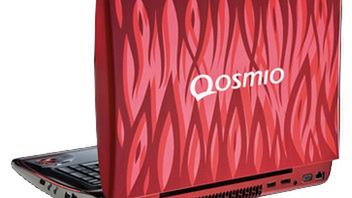 Laptopy z trzema kartami graficznymi od Toshiby 1