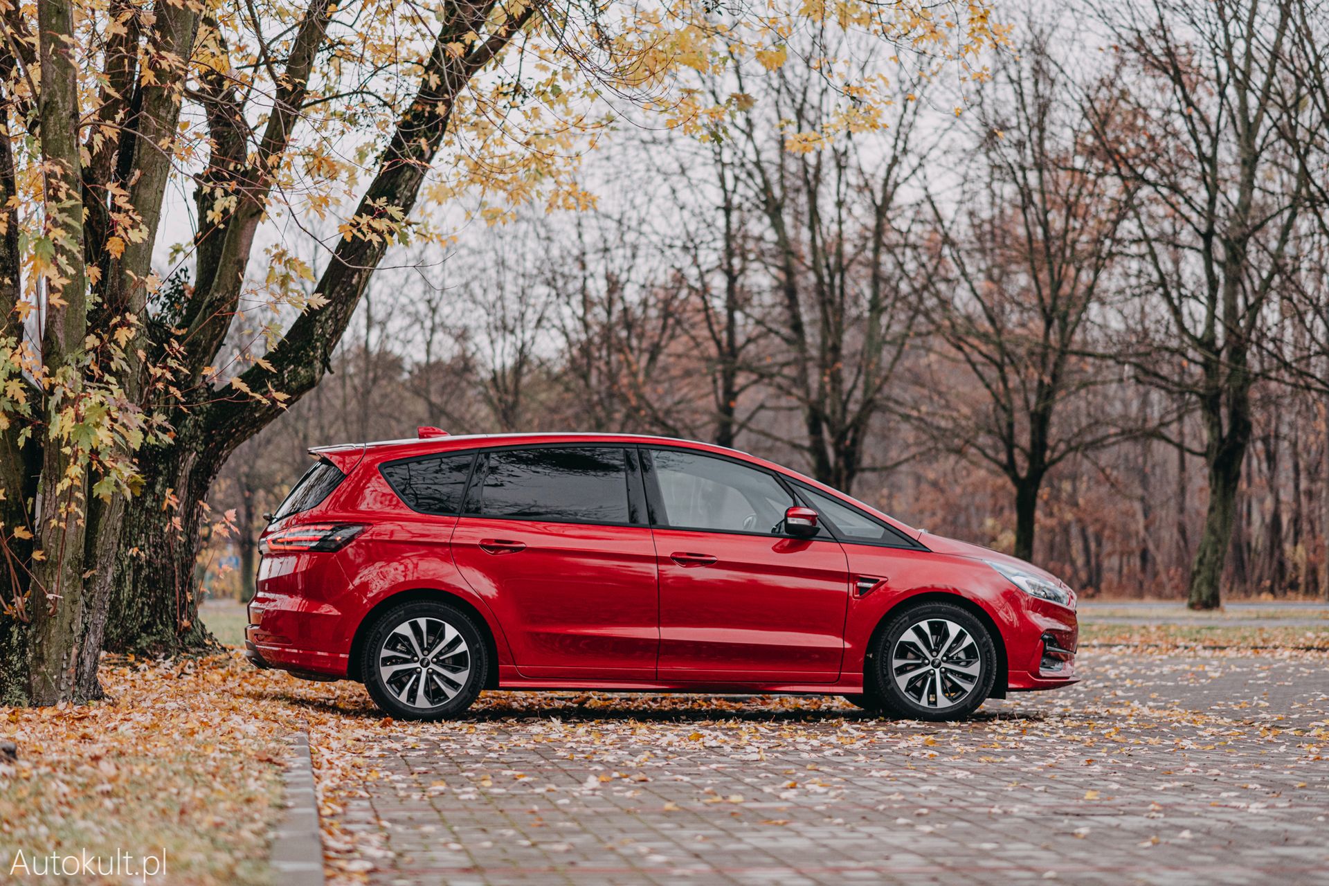 Ford S-Max 2.5 Hybrid ST-Line (2021)