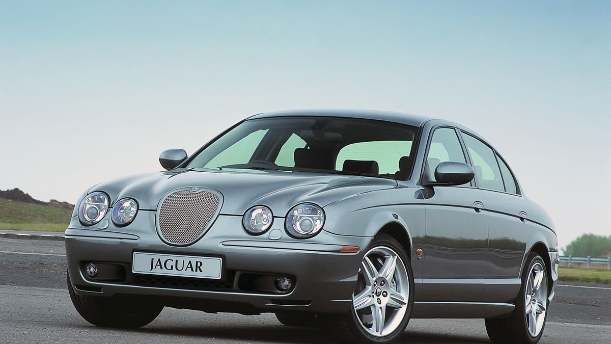 S-Type nie był doceniony za życia. Po zakończeniu produkcji też raczej nie.