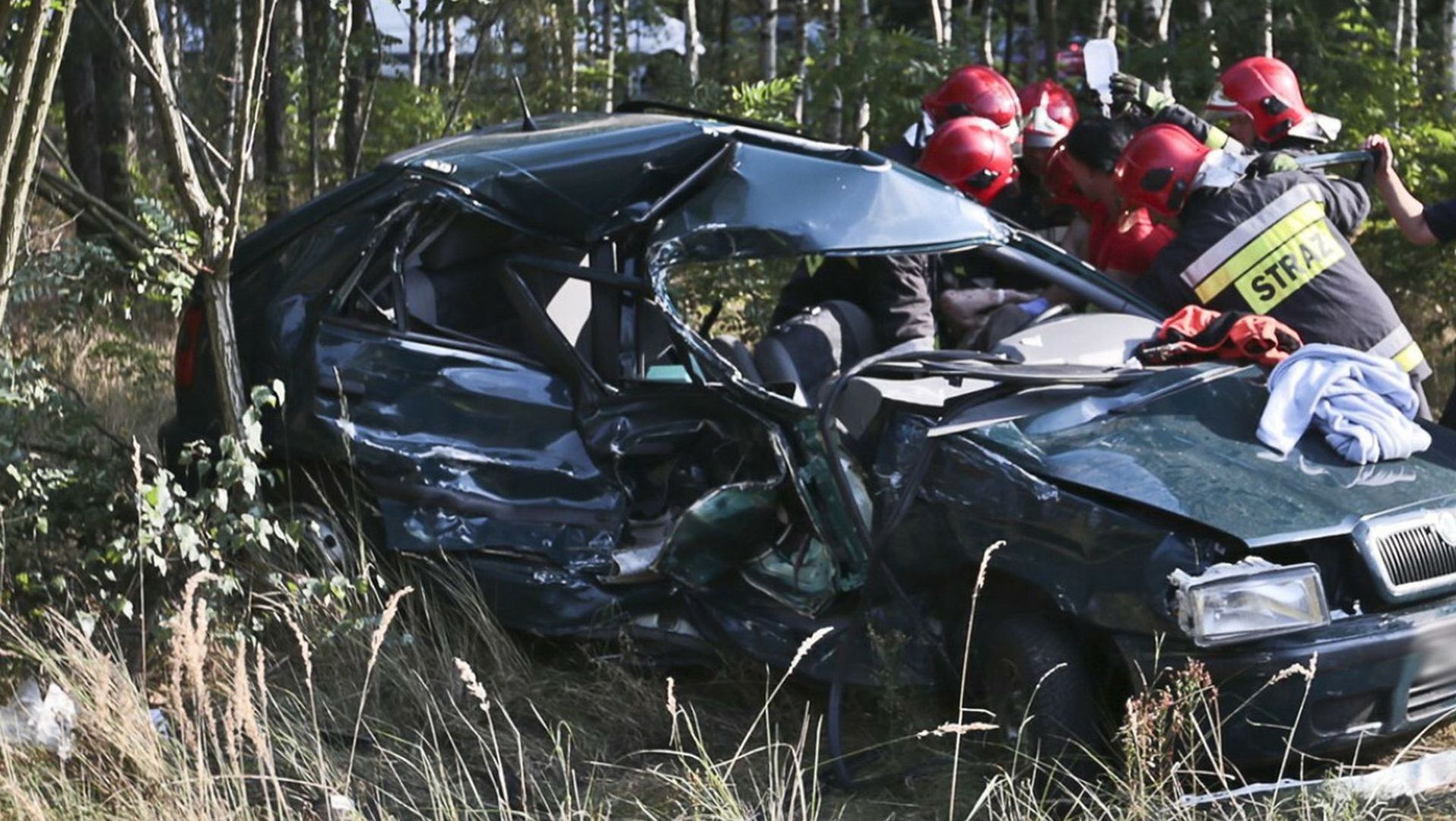 Tragiczny w skutkach wypadek drogowy na "trasie śmierci" w okolicach Zielonej Góry. Zdjęcie ilustracyjne