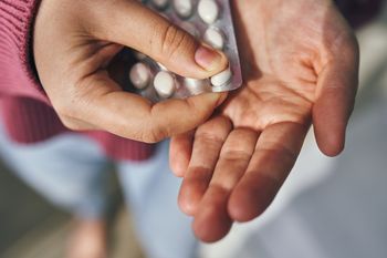 Ważny komunikat dla pacjentów. GIF wycofuje popularny lek na cholesterol