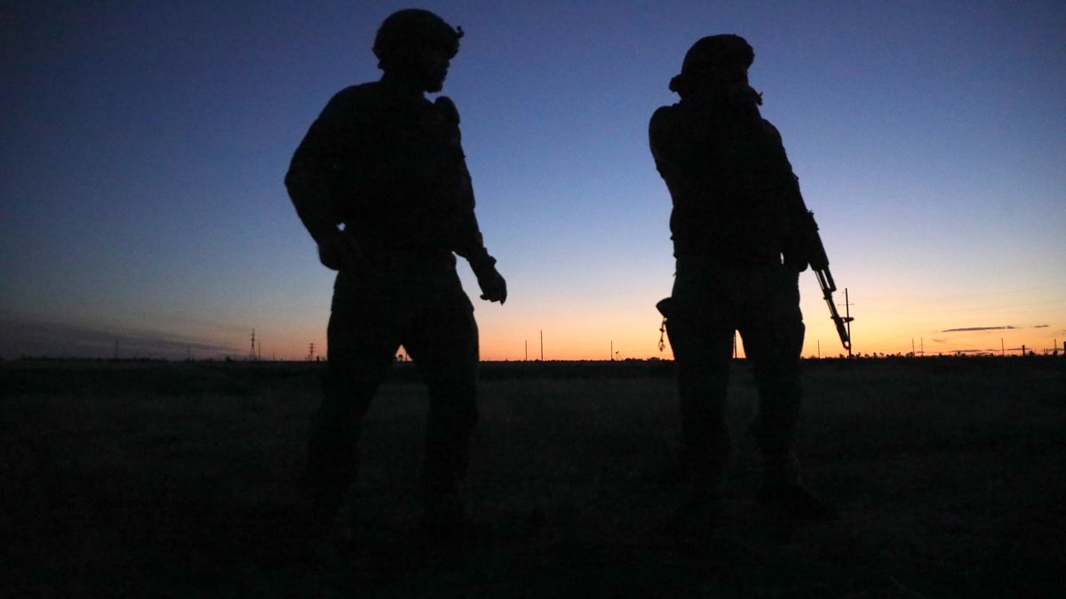 Soldiers of the 39th Separate Coastal Defense Brigade carry out a combat mission with the French short-range ''Mistral'' air defense system in the Kherson region, Ukraine, on August 26, 2025 (Photo by Yuliia Ovsiannikova/Ukrinform/NurPhoto via Getty Images). NO USE RUSSIA. NO USE BELARUS. (Photo by Ukrinform/NurPhoto via Getty Images)