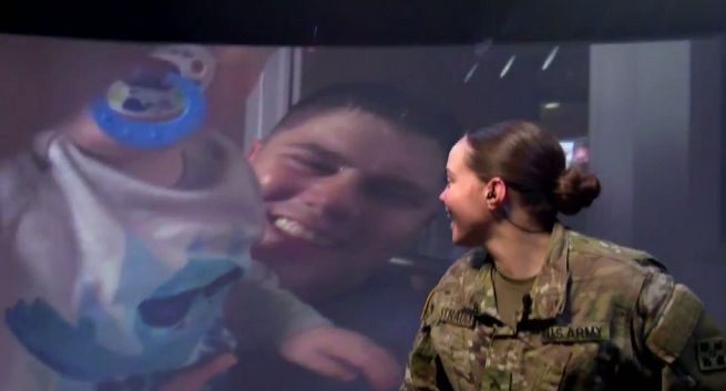 Amerykańscy żołnierze w Żaganiu oglądają Super Bowl z rodzinami w reklamie Hyundaia (wideo)