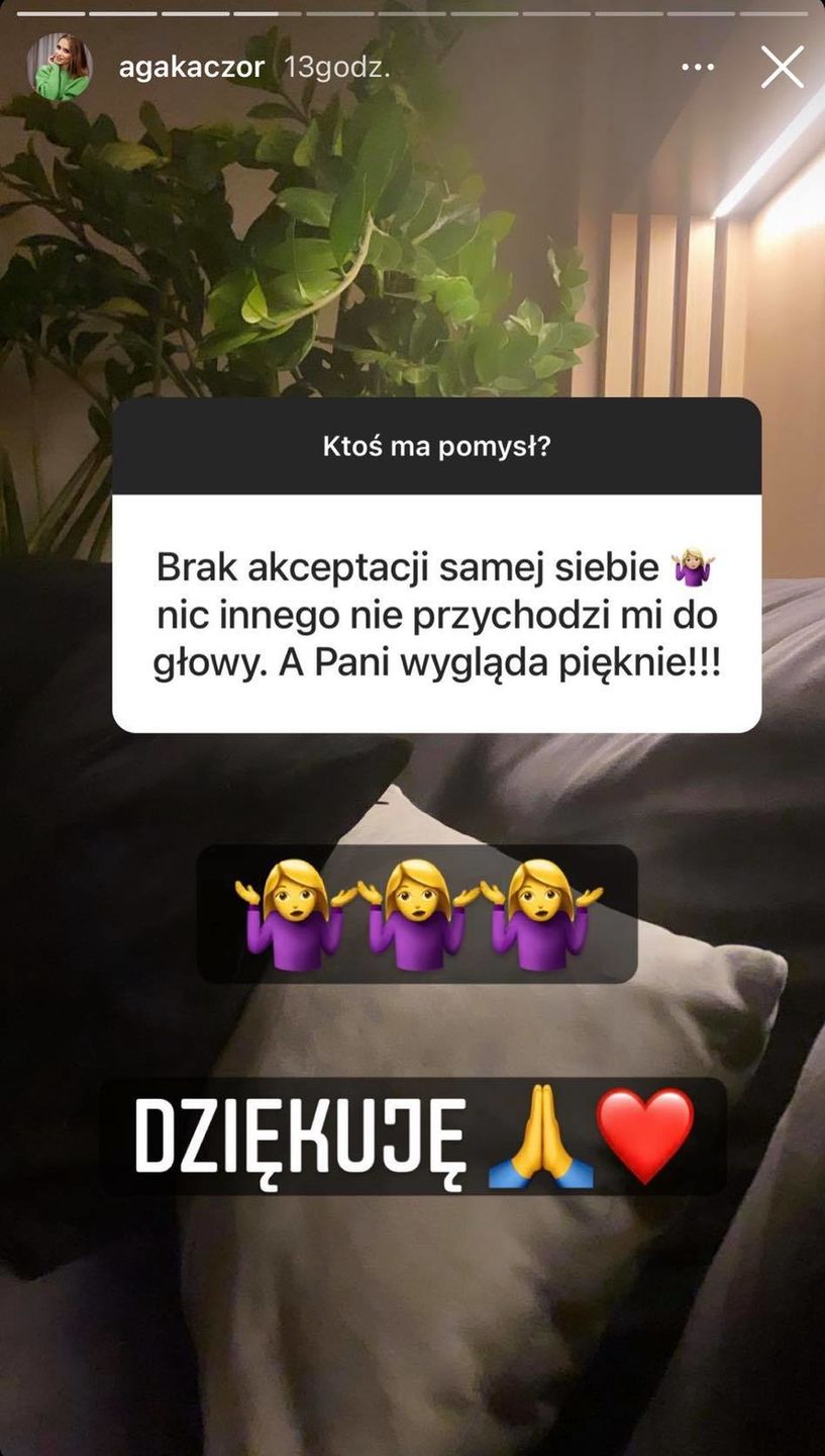 Agnieszka Kaczorowska pociesza się komplementami fanek