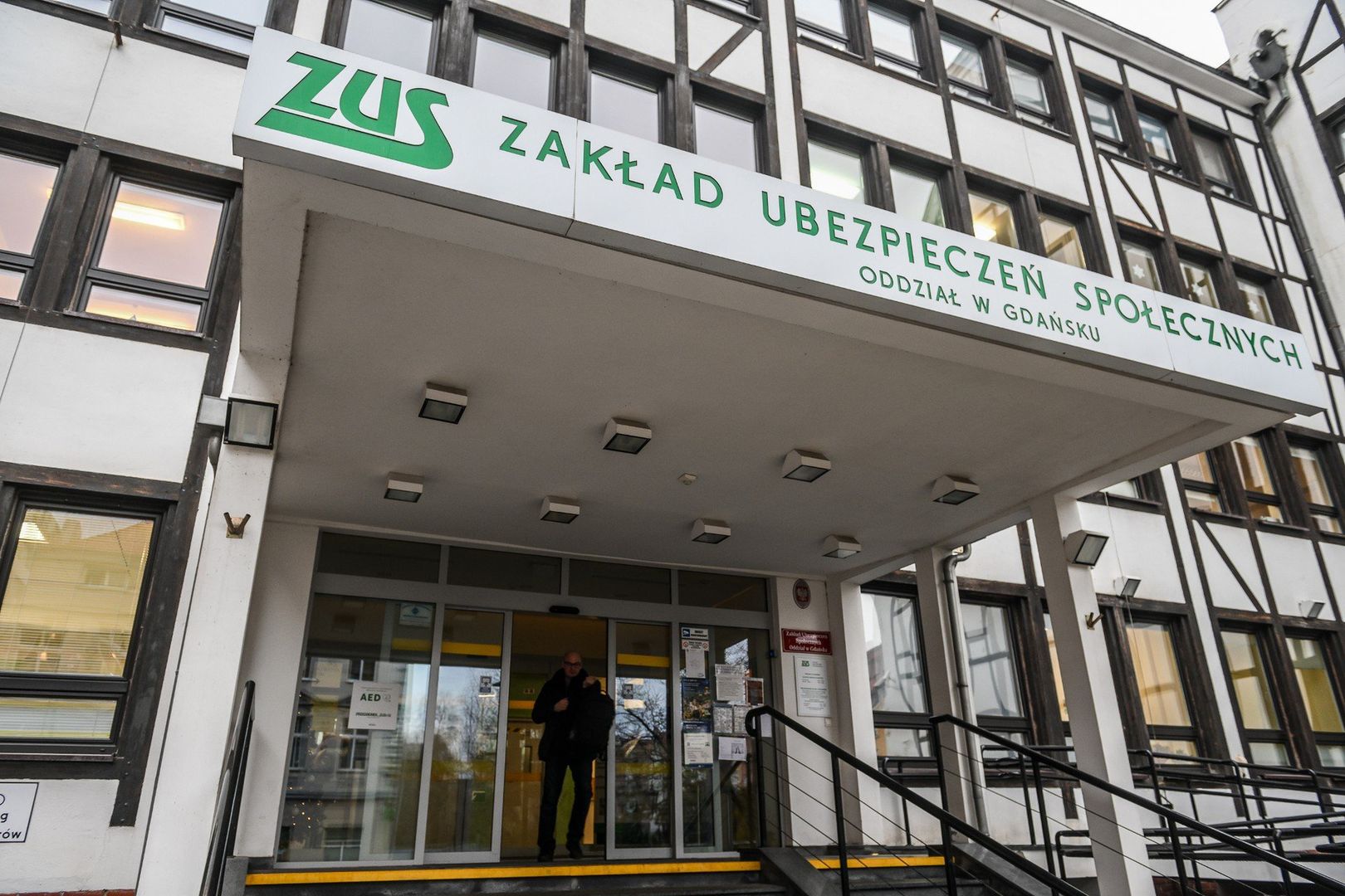 ZUS zwraca nadpłatę składki zdrowotnej. Wniosek trzeba złożyć do 2 czerwca