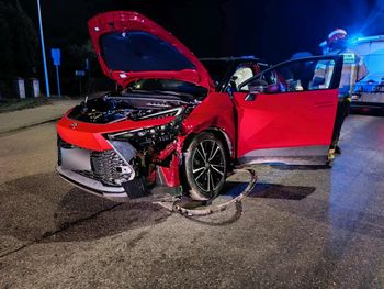 Kalinówka: Zderzenie toyoty z renaultem. Utrudnienia w ruchu