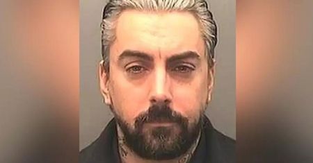 Ian Watkins dźgnięty nożem w więzieniu. Jego stan jest krytyczny