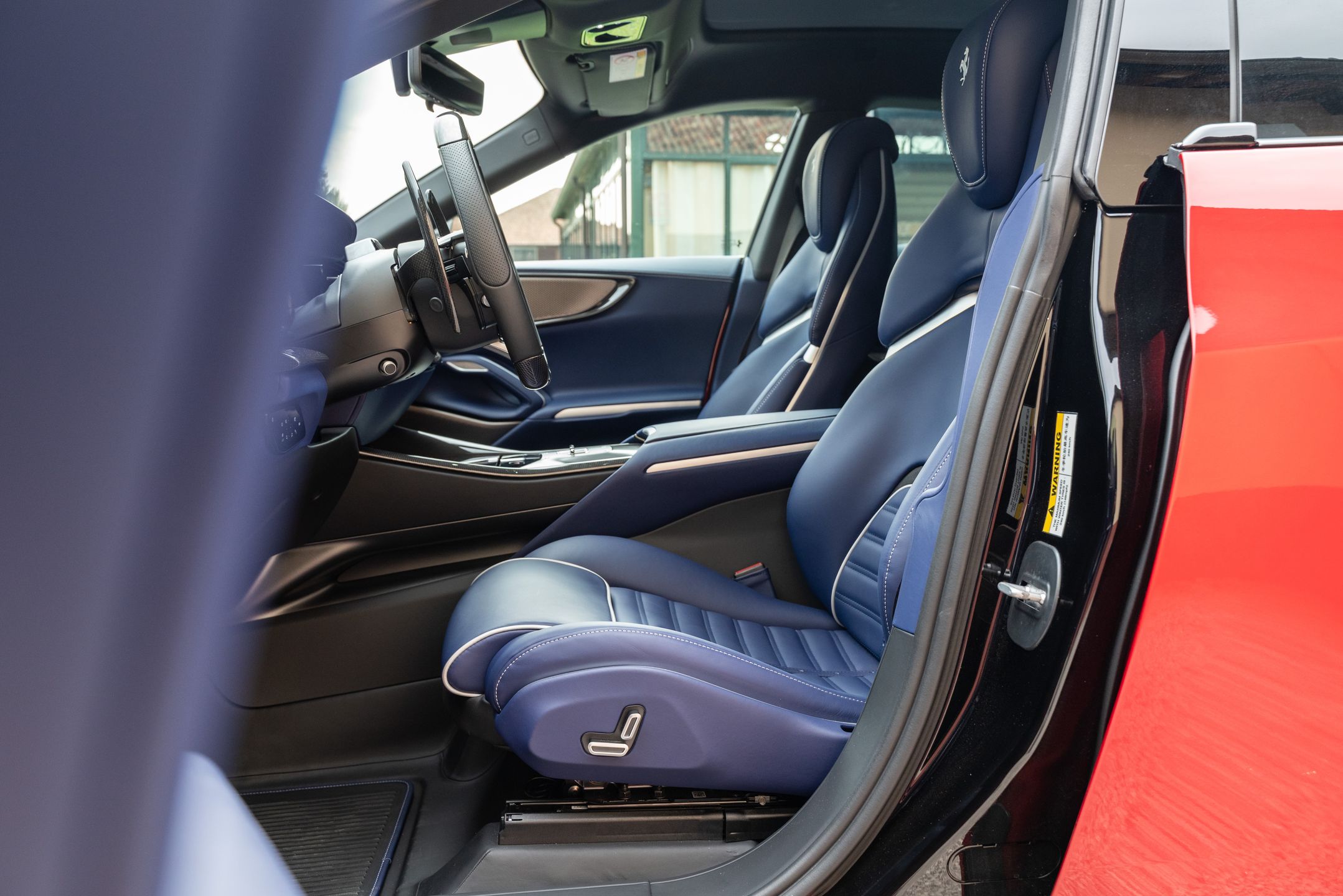 Ferrari Purosangue Handling Speciale