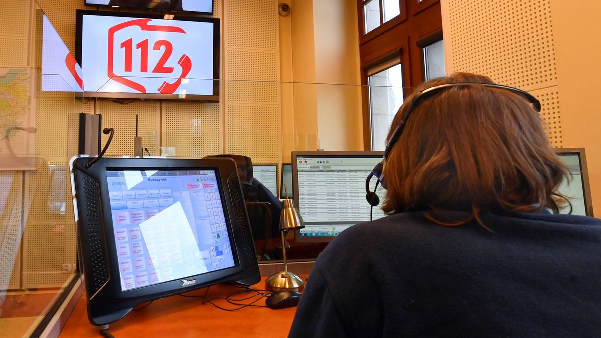 Centrum Powiadamiania Ratunkowego/ zdjęcie ilustracyjne