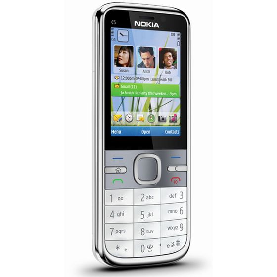 Nokia C5 oficjalnie pierwszym telefonem Cseries 3