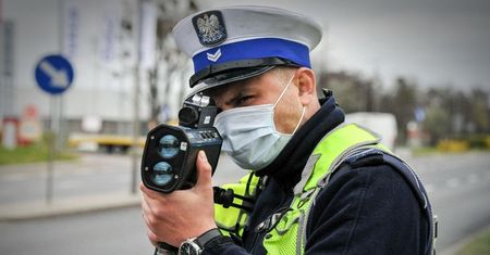 "Kary powinny być jak najwyższe". Drogówka czeka na narzędzia