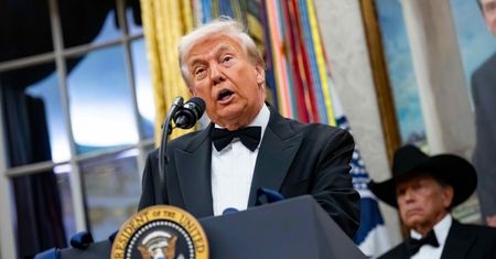 Rekordowo niska oglądalność gali. Gospodarzem był Donald Trump