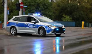 7-latek jechał na hulajnodze. Potrącił go samochód