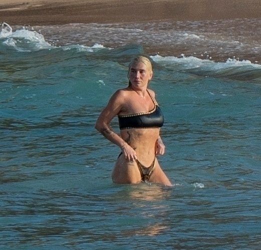 Kesha na wakacjach w Meksyku