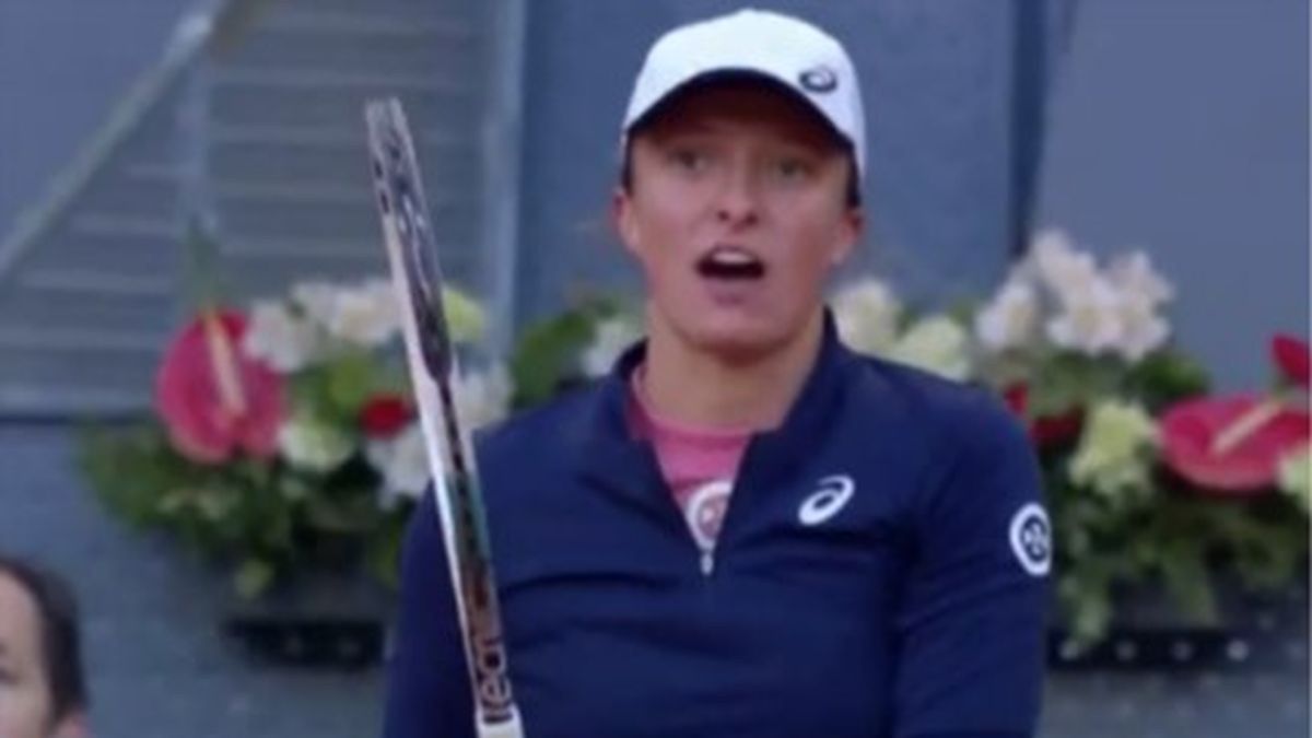 Iga Świątek nie wytrzymała po jednej z akcji 