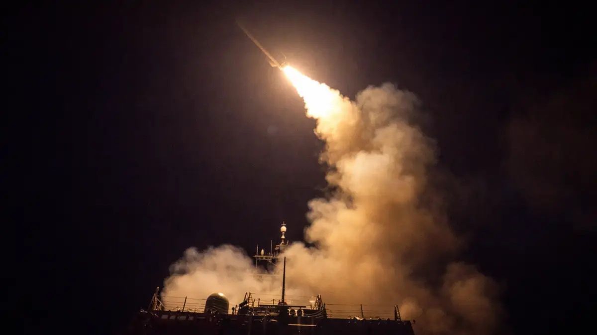 Modernizacja zamiast złomowania?Legendarny niszczyciel USA w boju