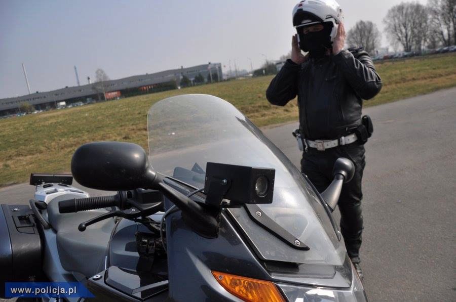 Polska policja ma nieoznakowane motocykle. Zobacz, jakimi modelami jeżdżą