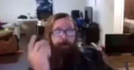 TikTok rozwiązał problem niebezpiecznego nagrania? Samobójstwo w sieci wywołało dyskusję