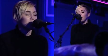 Miley śpiewa "Summertime Sadness"!