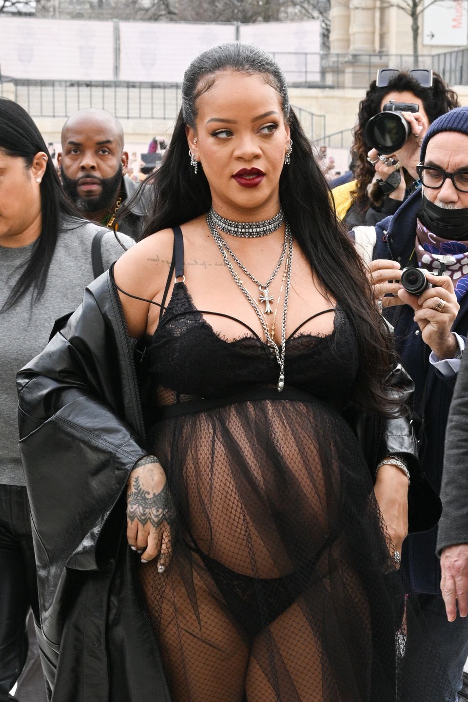 Rihanna w oryginalnej kreacji na pokazie Diora