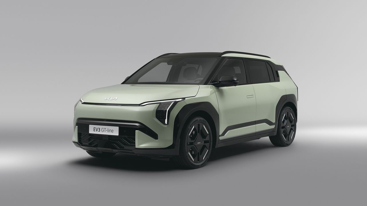 Kia EV3 oficjalnie. Wyróżnia się stylistyką, zasięgiem i praktycznym wnętrzem