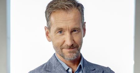 Piotr Kraśko wbija szpilę "Wiadomościom"