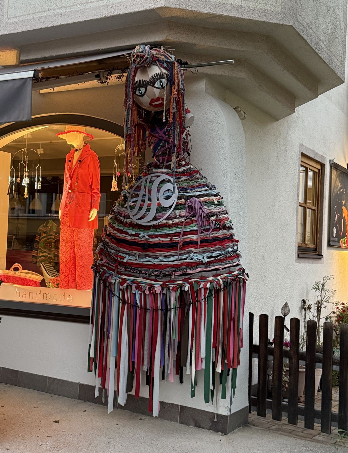 Historyczna zabudowa miasteczka Kitzbühel