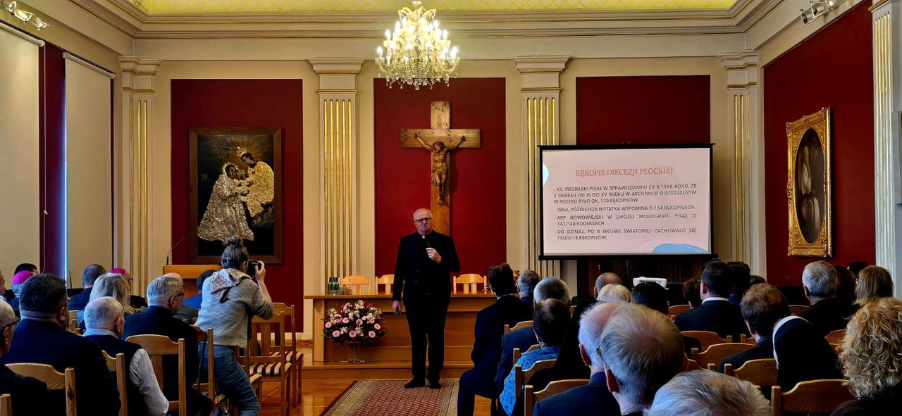 Dzieje Diecezji w rękopisach