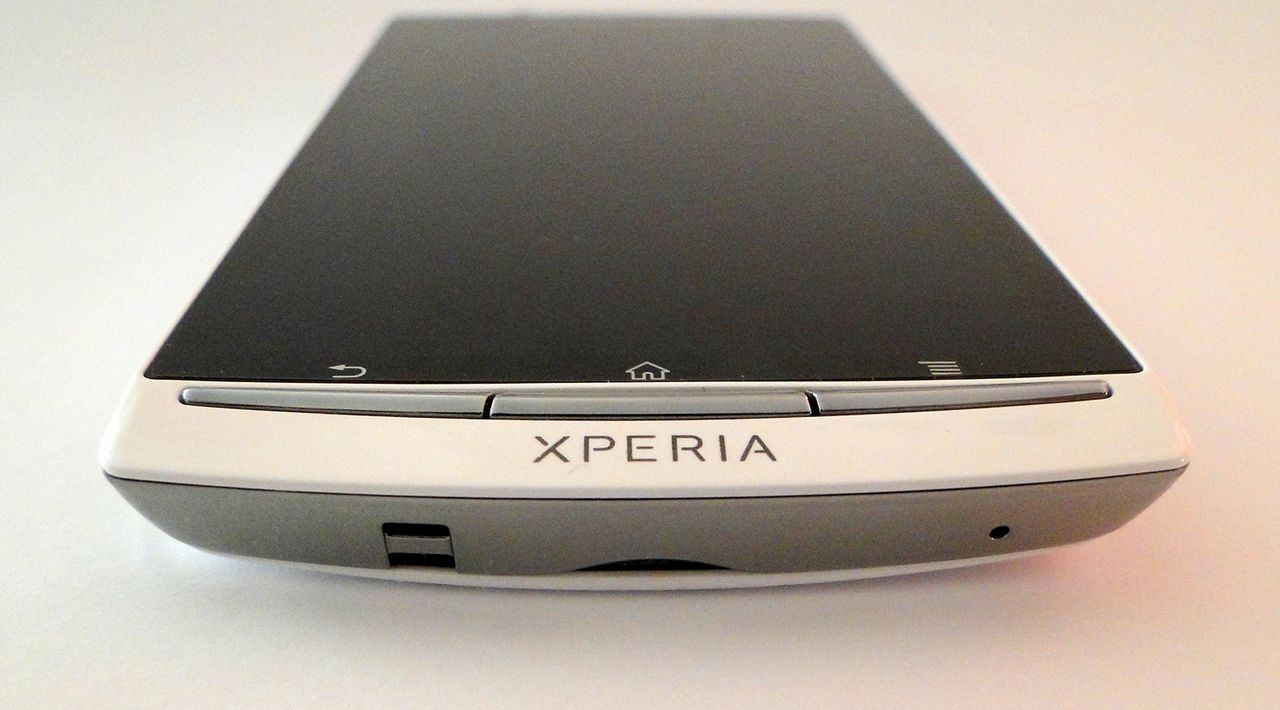 Sony Ericsson Xperia arc S - podrasowana piękność [test]