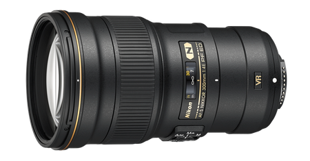 Nikkor 300mm f/4E PF ED VR - mały i lekki teleobiektyw do matryc FX