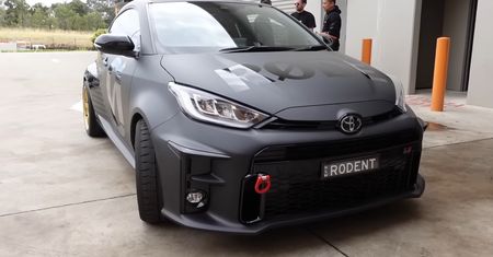 740 KM z trzech cylindrów. Mocarny GR Yaris z Australii