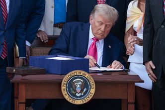 Donald Trump podpisał "wielką piękną ustawę". Oto co czeka Amerykanów