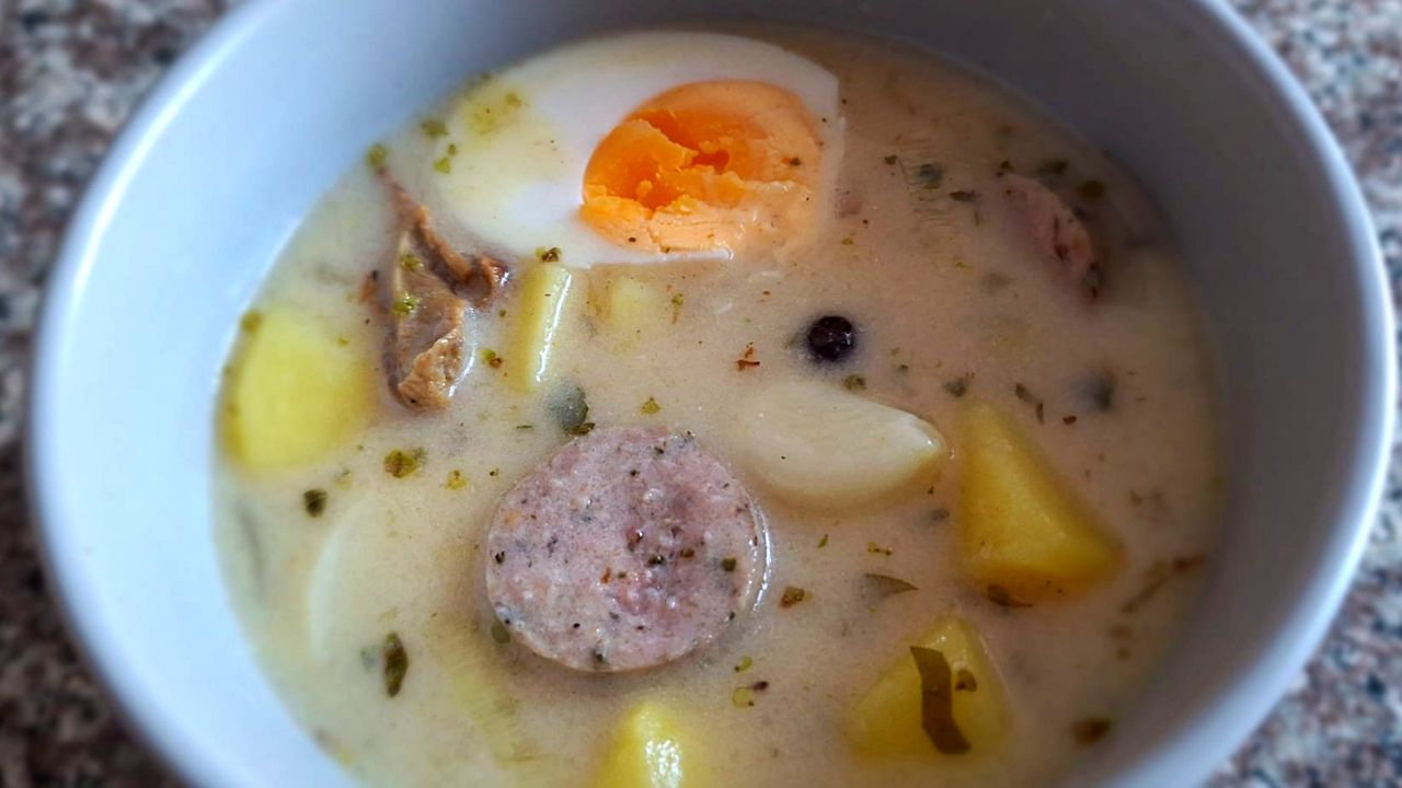 Bieda zupa z wiejskiej kuchni. Coraz więcej Polaków sięga po zapomniany przepis