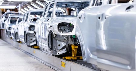 Holenderska fabryka zwolni 2000 osób. BMW podjęło decyzję