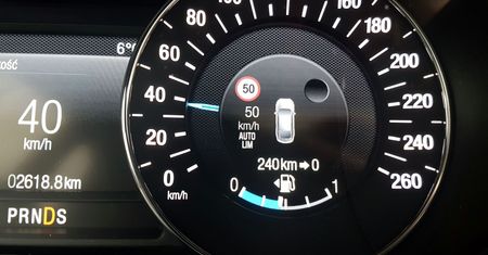 ETSC chce zmian w asystencie prędkości. ISA ma zmuszać do wolniejszej jazdy