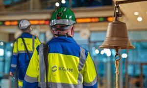 Czerwone otwarcie dla KGHM. Miedziowy gigant ciągnie indeksy w dół, CCC traci impet przeceny