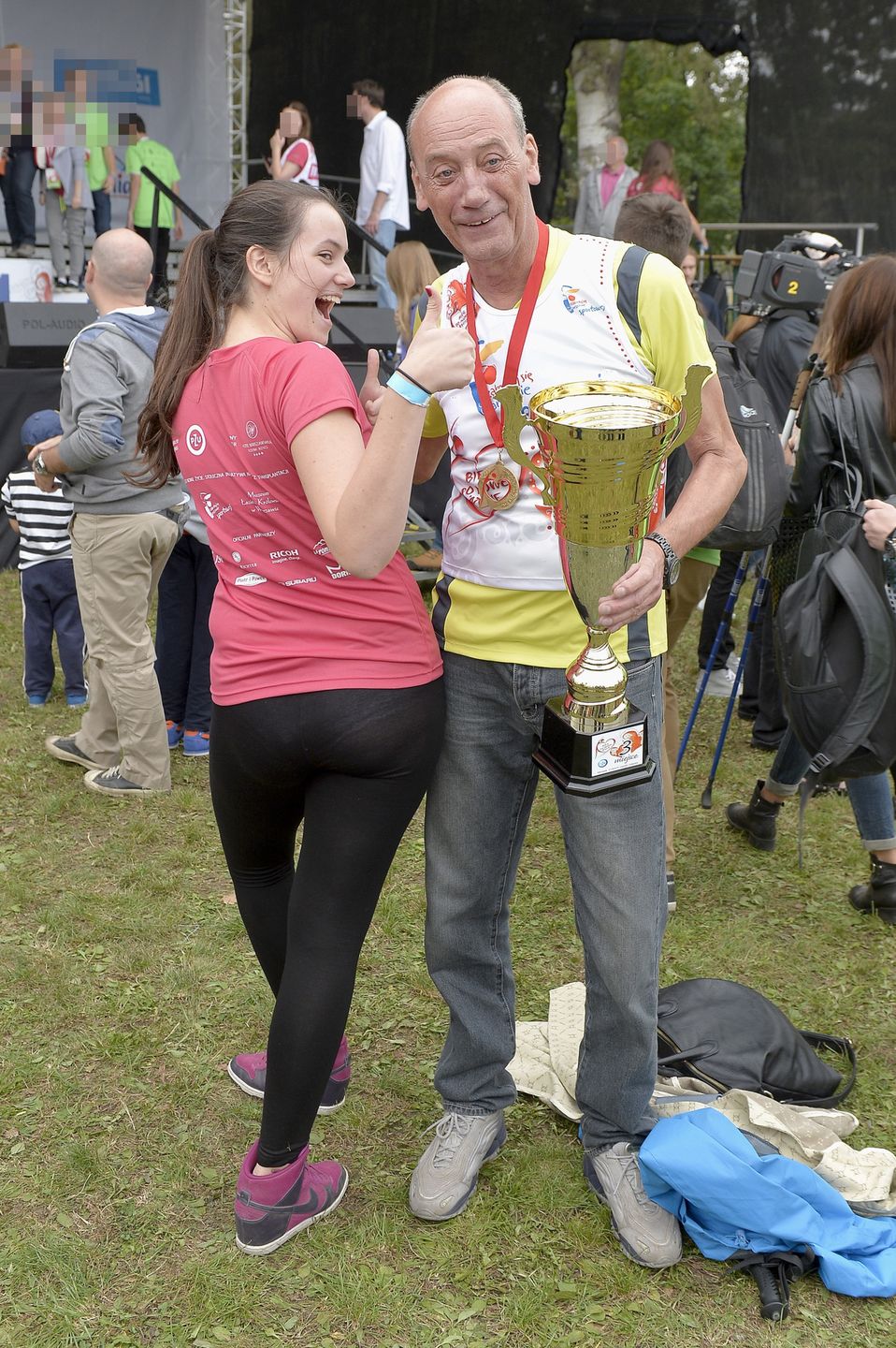 Dariusz Szpakowski z córką w 2014 roku